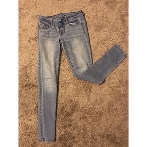 AE Light-wash Jeggings